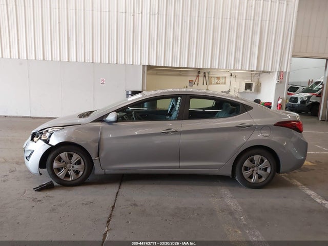 Hyundai ELANTRA SE 2016 5NPDH4AE3GH715962 Image 14