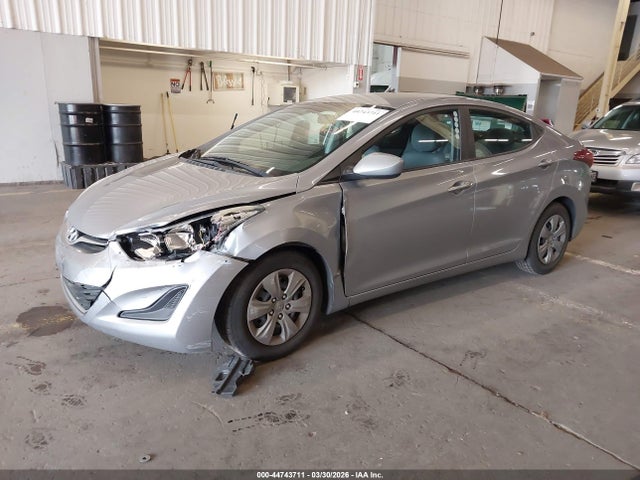 Hyundai ELANTRA SE 2016 5NPDH4AE3GH715962 Image 2