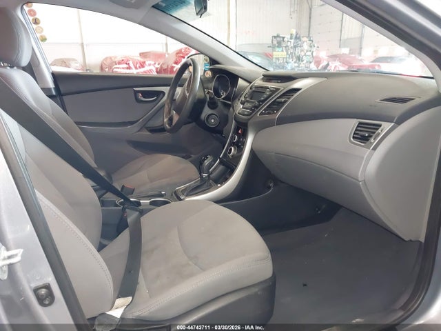 Hyundai ELANTRA SE 2016 5NPDH4AE3GH715962 Image 5