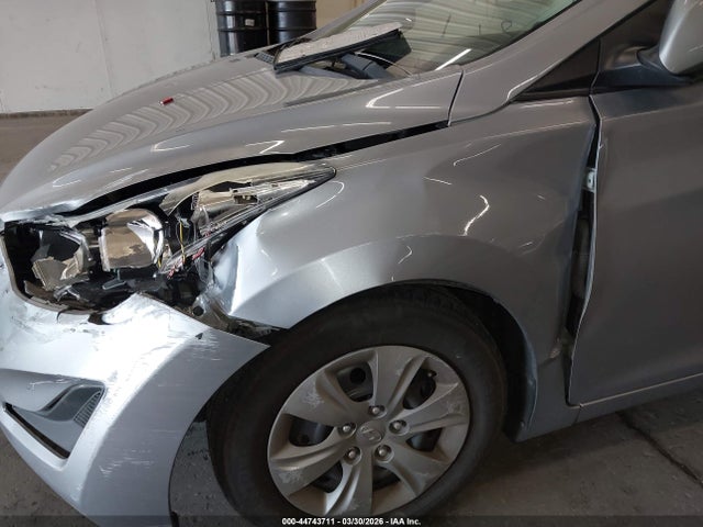 Hyundai ELANTRA SE 2016 5NPDH4AE3GH715962 Image 6