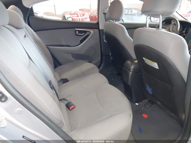 Hyundai ELANTRA SE 2016 5NPDH4AE3GH715962 Image 8