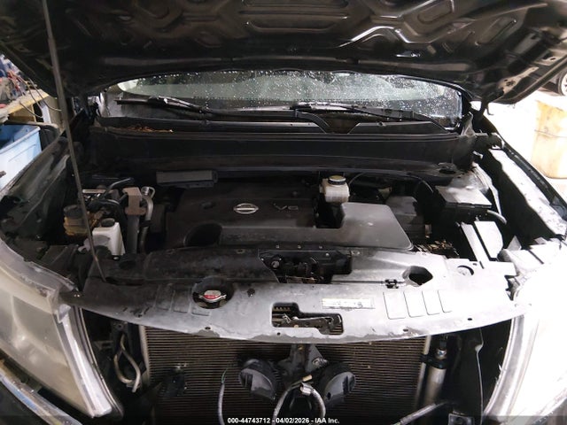 Продажа на аукционе авто 2013 Nissan Pathfinder Platinum, vin: 5N1AR2MMXDC661960, номер лота: 44743712