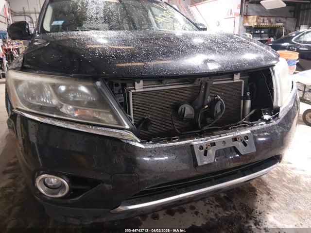 Продажа на аукционе авто 2013 Nissan Pathfinder Platinum, vin: 5N1AR2MMXDC661960, номер лота: 44743712