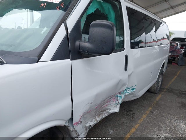 44743716 :رقم المزاد ، 1GAZGPFG6J1257068 vin ، 2018 Chevrolet Express 3500 Lt مزاد بيع