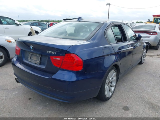 2011 Bmw 328i მანქანა იყიდება აუქციონზე, vin: WBAPH7C50BE679911, აუქციონის ნომერი: 44743723