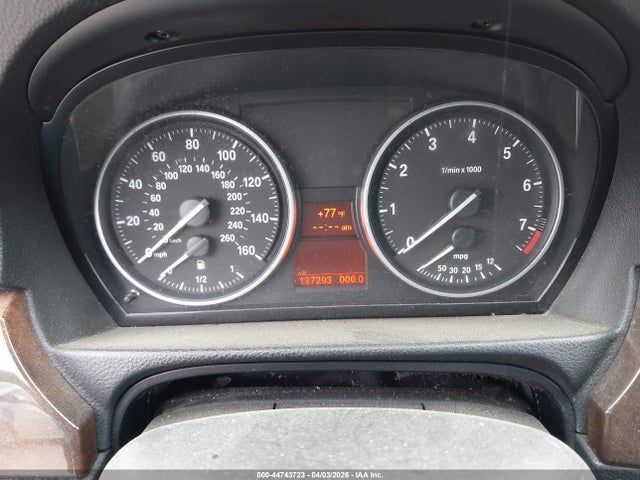 2011 Bmw 328i მანქანა იყიდება აუქციონზე, vin: WBAPH7C50BE679911, აუქციონის ნომერი: 44743723