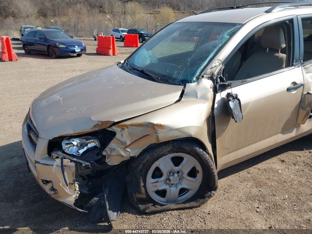 2010 Toyota Rav4 მანქანა იყიდება აუქციონზე, vin: 2T3BF4DV2AW056278, აუქციონის ნომერი: 44743727