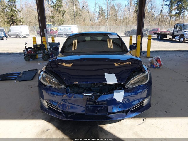 2016 Tesla Model S 60d/70d/75d/85d/90d მანქანა იყიდება აუქციონზე, vin: 5YJSA1E23GF175697, აუქციონის ნომერი: 44743730