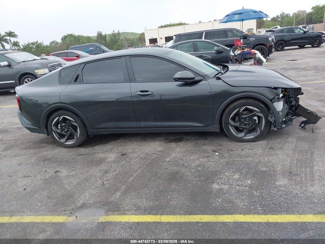 44743773 :رقم المزاد ، 3KPFU4DEXSE223703 vin ، 2025 Kia K4 Ex مزاد بيع