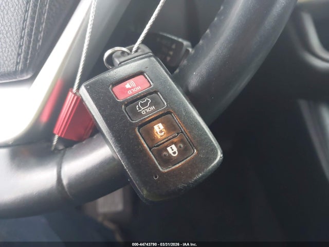 5TDKKRFH2GS122595 Toyota Highlander Xle V6