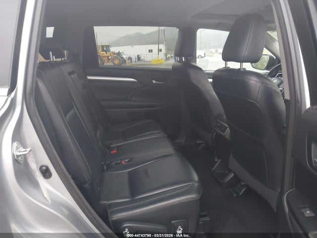 5TDKKRFH2GS122595 Toyota Highlander Xle V6