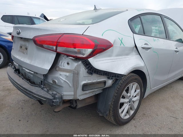 KIA FORTE LX 2017 3KPFL4A71HE148343 Image 6
