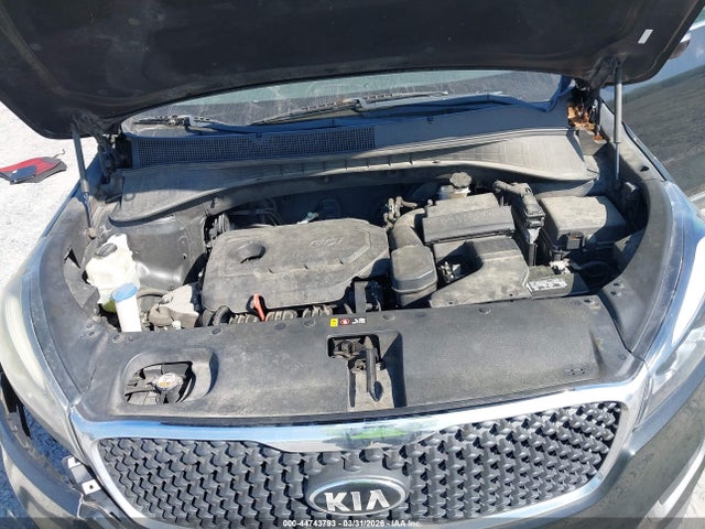2017 Kia Sorento 2.4l Lx მანქანა იყიდება აუქციონზე, vin: 5XYPG4A3XHG266075, აუქციონის ნომერი: 44743793