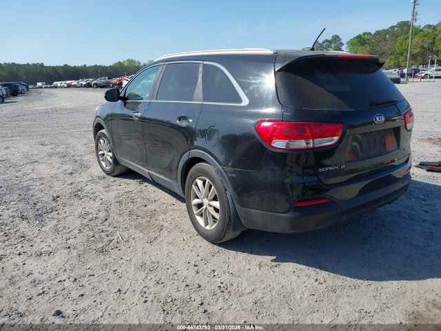 2017 Kia Sorento 2.4l Lx მანქანა იყიდება აუქციონზე, vin: 5XYPG4A3XHG266075, აუქციონის ნომერი: 44743793
