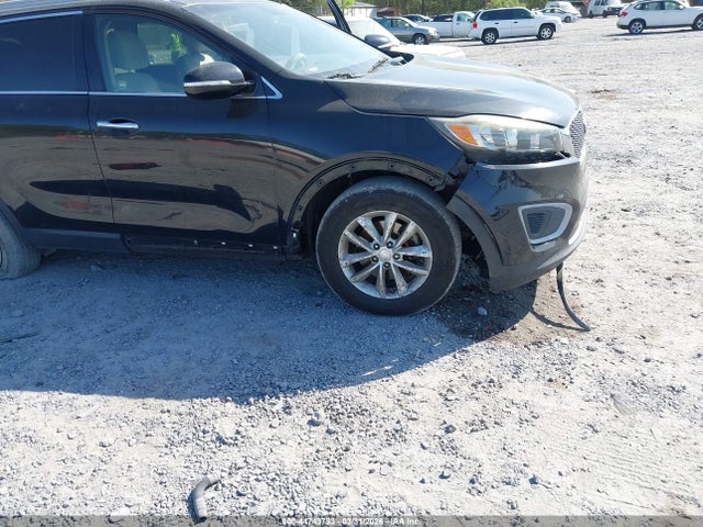 2017 Kia Sorento 2.4l Lx მანქანა იყიდება აუქციონზე, vin: 5XYPG4A3XHG266075, აუქციონის ნომერი: 44743793