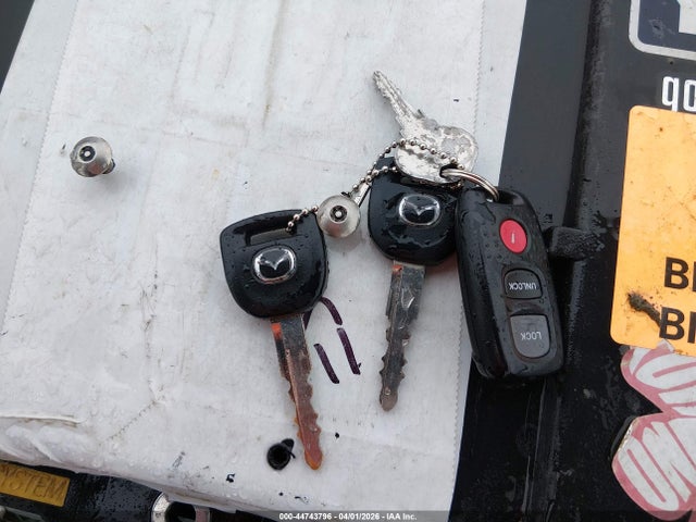 Продажа на аукционе авто 2004 Mazda Mazda3 S, vin: JM1BK323441204473, номер лота: 44743796