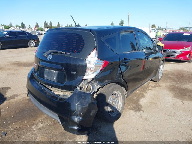 2018 NISSAN VERSA NOTE 3N1CE2CP0JL352134 Photo 3