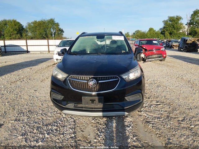 44743802 :رقم المزاد ، KL4CJASB2JB622842 vin ، 2018 Buick Encore Preferred مزاد بيع