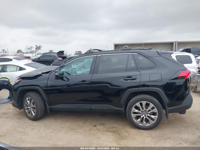 Toyota Rav4 Xle Premium 2022 2T3C1RFV5NC211510 Image 14