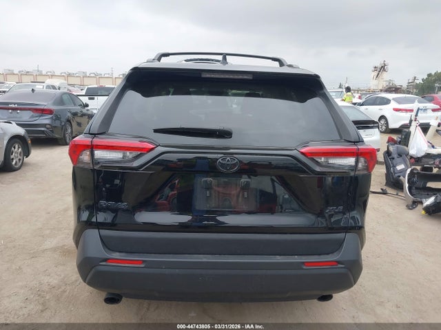 Toyota Rav4 Xle Premium 2022 2T3C1RFV5NC211510 Image 16