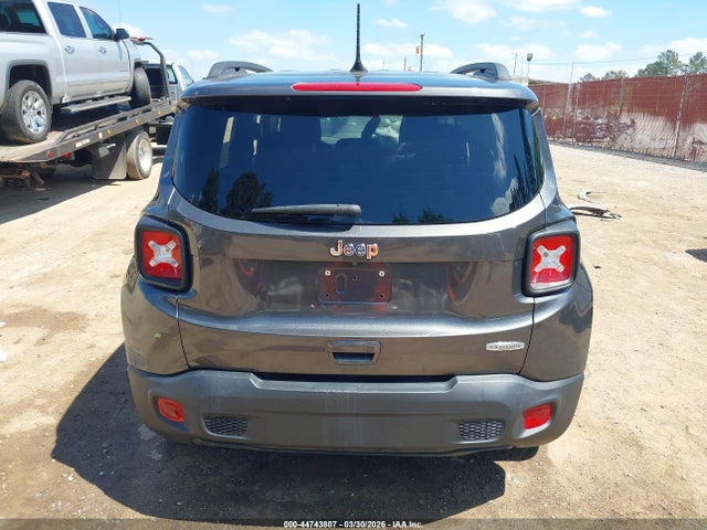 ZACNJABB2KPK78013 Jeep Renegade Latitude Fwd