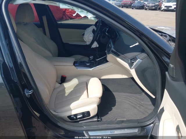 2019 Bmw 330i Xdrive მანქანა იყიდება აუქციონზე, vin: 3MW5R7J52K8B03540, აუქციონის ნომერი: 44743808