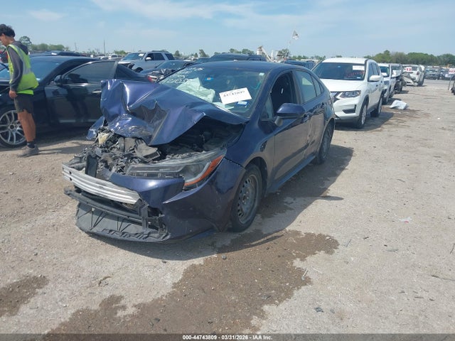 2020 Toyota Corolla Le მანქანა იყიდება აუქციონზე, vin: JTDEPRAE5LJ042811, აუქციონის ნომერი: 44743809