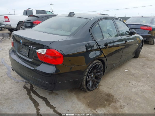 Продажа на аукционе авто 2008 Bmw 328i, vin: WBAVA37568NL53103, номер лота: 44743831