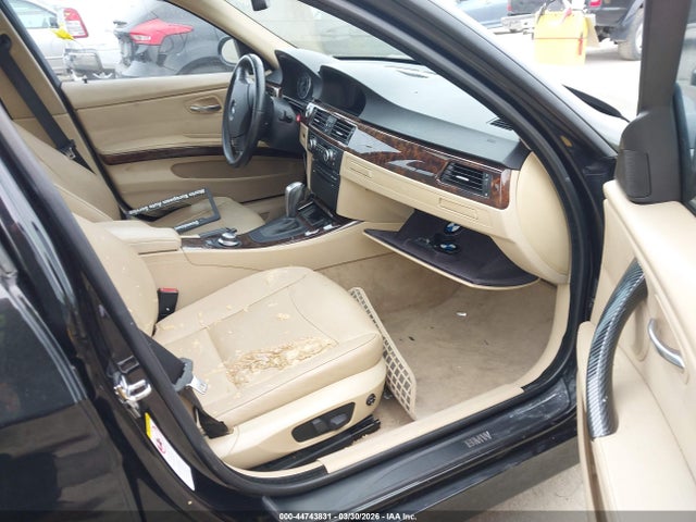 Продажа на аукционе авто 2008 Bmw 328i, vin: WBAVA37568NL53103, номер лота: 44743831