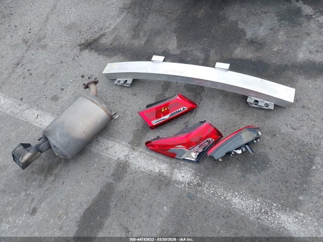 44743832 :رقم المزاد ، 19UUB2F30LA005370 vin ، 2020 Acura Tlx Standard مزاد بيع