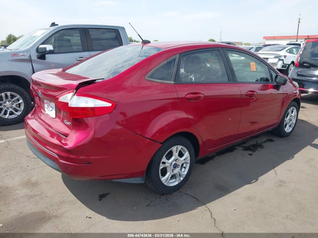3FADP4BJ3GM208302 Ford FIESTA SE