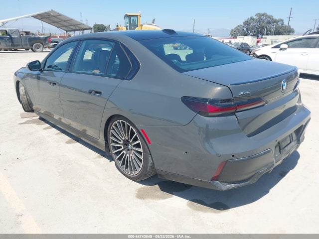 BMW 750e Xdrive 2024 WBA43EH0XRCS79458 Image 3