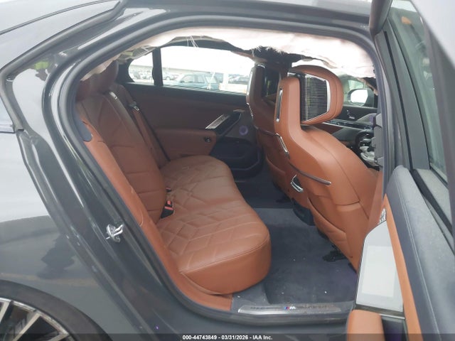 BMW 750e Xdrive 2024 WBA43EH0XRCS79458 Image 8