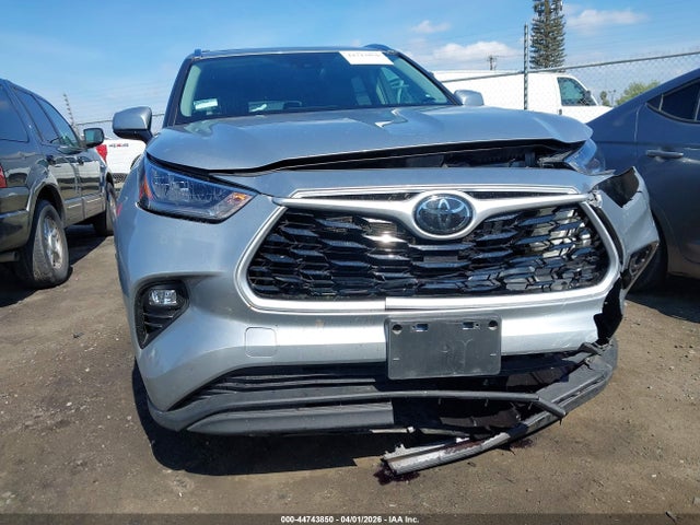 5TDGZRAH7LS505032 Toyota Highlander Xle