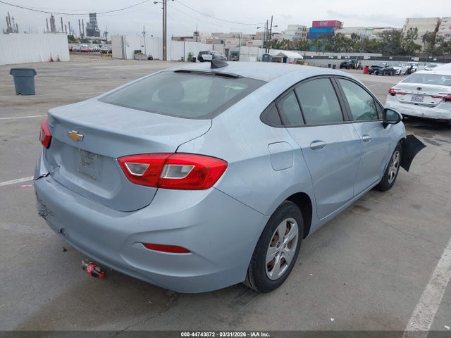 1G1BC5SMXH7154353 Chevrolet Cruze Ls Auto