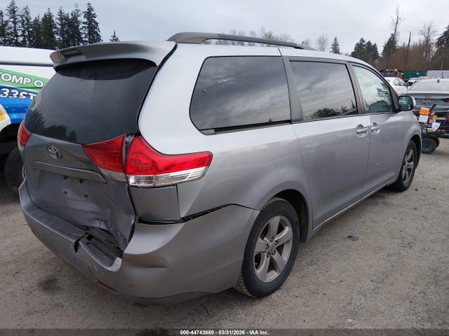 2012 TOYOTA SIENNA 5TDKK3DC6CS178859 Photo 3