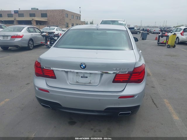 2014 Bmw 750 მანქანა იყიდება აუქციონზე, vin: WBAYE8C55ED136051, აუქციონის ნომერი: 44743885