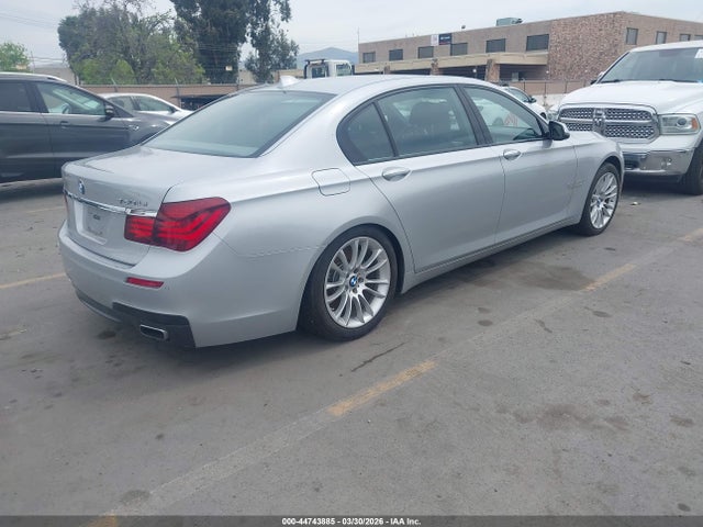2014 Bmw 750 მანქანა იყიდება აუქციონზე, vin: WBAYE8C55ED136051, აუქციონის ნომერი: 44743885