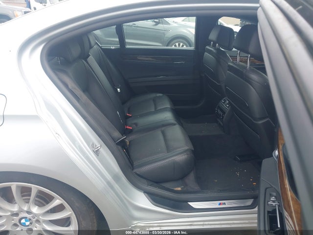 2014 Bmw 750 მანქანა იყიდება აუქციონზე, vin: WBAYE8C55ED136051, აუქციონის ნომერი: 44743885