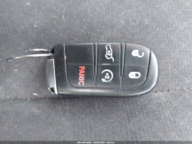 Продажа на аукционе авто 2018 Jeep Grand Cherokee Upland 4x4, vin: 1C4RJFAG8JC383639, номер лота: 44743886
