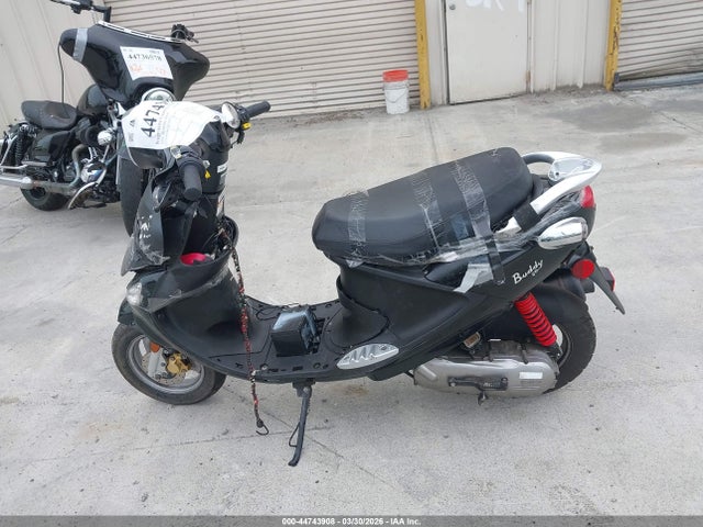 Genuine Scooter Co. Buddy 50 2014 RFVPAP5A0E1114934 Image 13