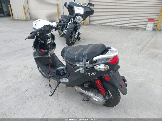Genuine Scooter Co. Buddy 50 2014 RFVPAP5A0E1114934 Image 3