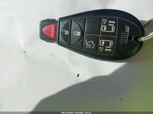 2015 CHRYSLER TOWN & COUNTRY 2C4RC1BG5FR676585 Photo 10