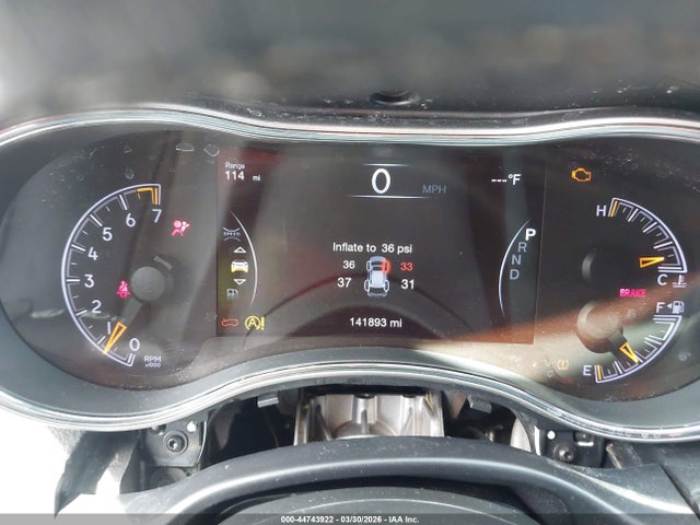 1C4RJEBG5JC111056 Jeep Grand Cherokee Limited 4x2