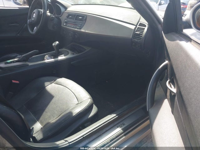 2005 BMW Z4 4USBT53575LT27838 Photo 4