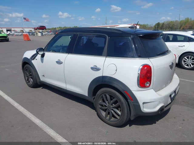 2012 MINI COOPER S COUNTRYMAN WMWZC5C5XCWL61236 Photo 2