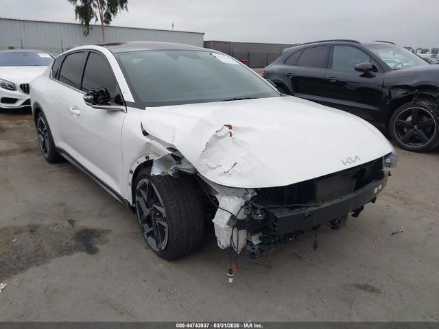 44743937 :رقم المزاد ، 3KPFW4DE6SE181234 vin ، 2025 Kia K4 Gt-line مزاد بيع