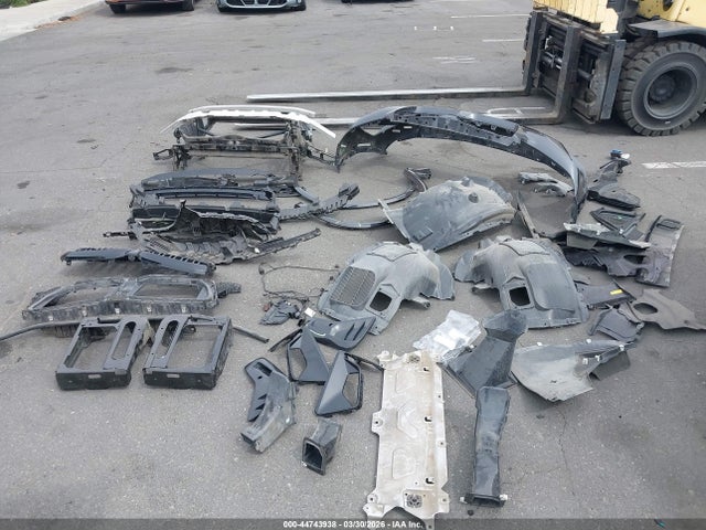 5UX83DP07R9X00743 BMW X3 M40i