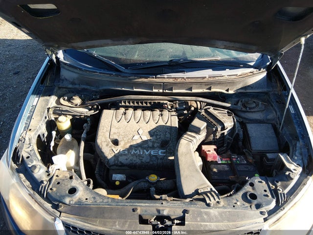 2007 MITSUBISHI OUTLANDER JA4MT31XX7Z001064 Photo 9