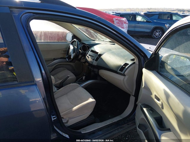 2007 MITSUBISHI OUTLANDER JA4MT31XX7Z001064 Photo 4